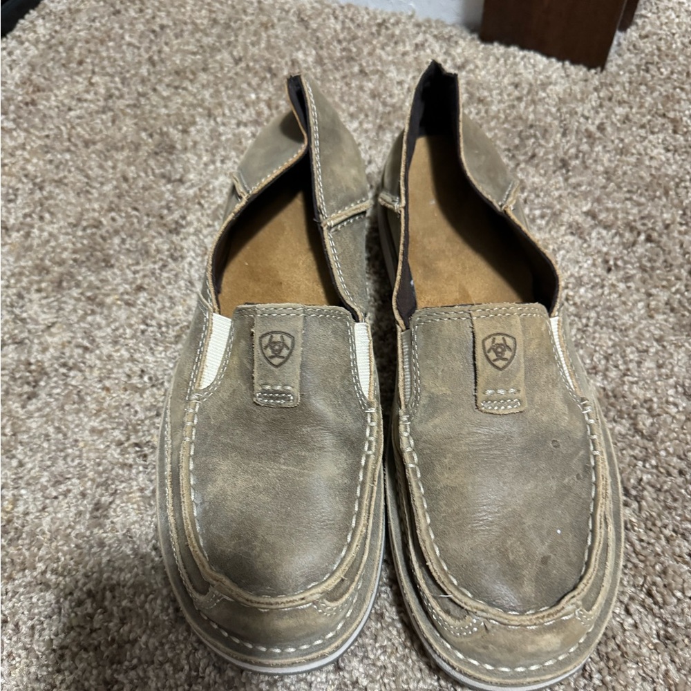 Ariat Cruiser - image 1